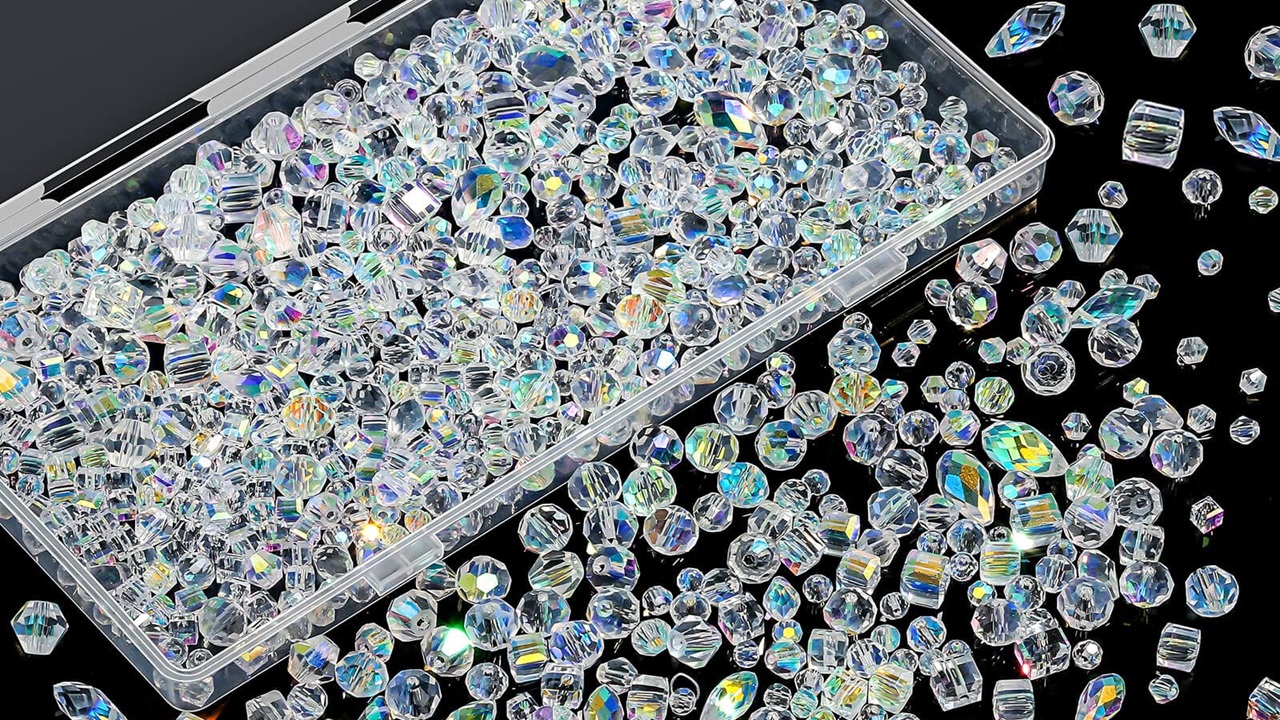 Top Applications for Swarovski Crystals Bulk in B2B Markets